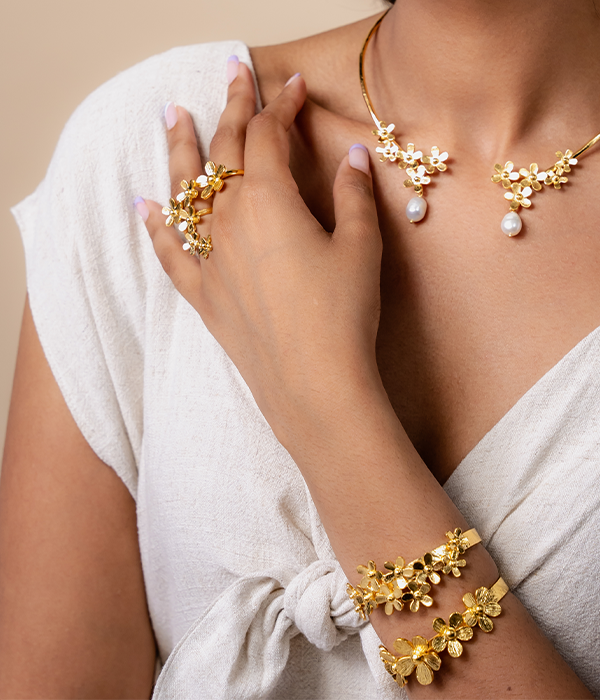 Daisy Branch Cuff